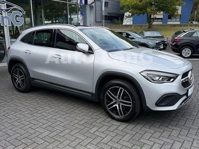 Mercedes GLA200
