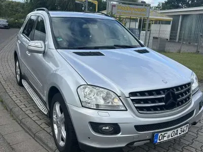 Gebraucht Mercedes ML320 224 PS (164 kW) 2008 SUV