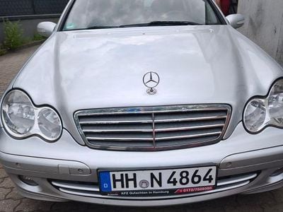 Gebraucht Mercedes C180 Classic 156 PS (114 kW) 2007 Silber Limousine