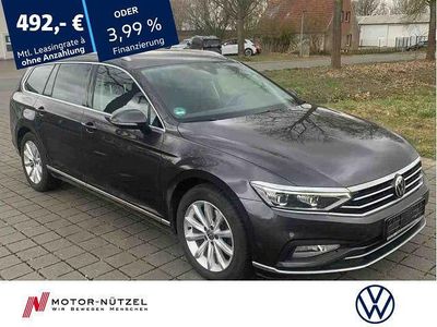 Gebraucht VW Passat Elegance 200 PS (147 kW) 2022 Mangangrau metallic Kombi
