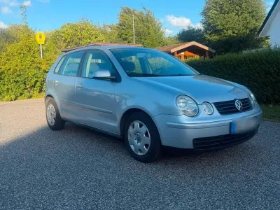 Gebraucht VW Polo 64 PS (47 kW) 2002 Grau Kleinwagen