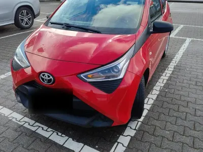 Brugt Toyota Aygo 72 HK (52 kW) 2018 Rød Hatchback