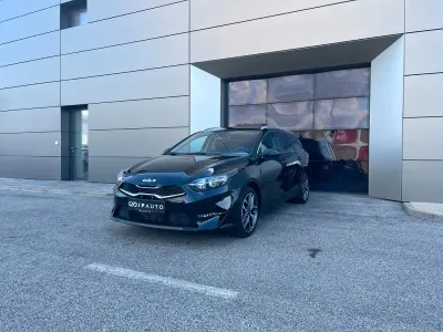 Neu Kia Ceed Sportswagon Gold 140 PS (102 kW) 2026 Schwarz Kombi
