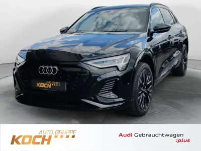 Gebraucht Audi Q8 e-tron Ambiente 300 kW (409 PS) 2023 Schwarz SUV