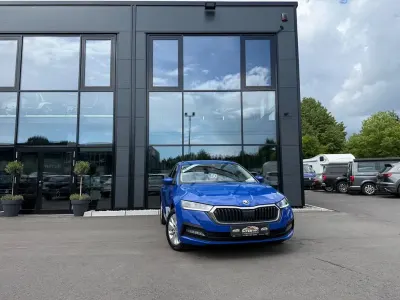 Gebraucht Skoda Octavia Ambition 116 PS (85 kW) 2023 Blau Kombi