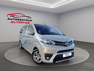 Gebraucht Toyota Proace Verso 120 PS (88 kW) 2019 Marble silver Kombi