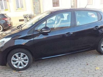 Gebraucht Peugeot 208 Style 82 PS (60 kW) 2019 Other Kleinwagen