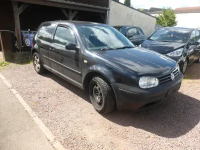 Gebraucht VW Golf III 100 PS (73 kW) 1998 Schwarz Limousine