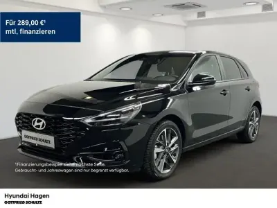 Second-hand Hyundai i30 Advantage 140 CP (102 kW) 2025 Negru Berlinǎ