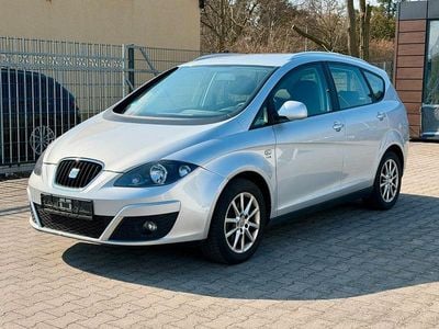 Gebraucht Seat Altea XL Style 125 PS (91 kW) 2011 Silber Van / Kleinbus
