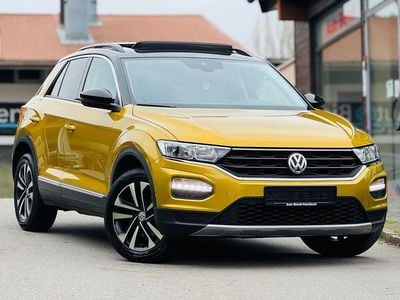 Second-hand VW T-Roc IQ Drive 116 CP (85 kW) 2019 Galben SUV