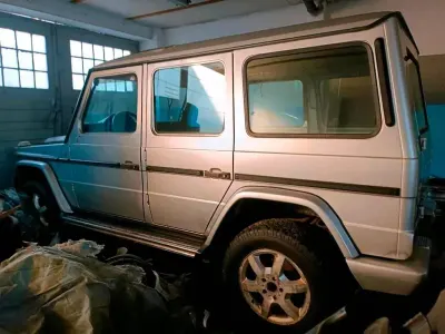 Gebraucht Mercedes G300 177 PS (130 kW) 2000 Silber SUV