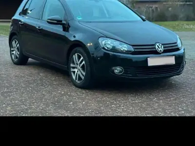Gebraucht VW Golf VI 120 PS (88 kW) 2010 Schwarz Kleinwagen
