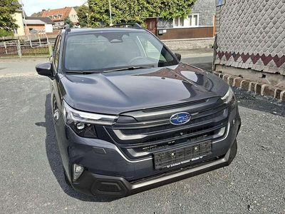 Magnetite gray Neu 2025 Subaru Forester Exclusive+ SUV | 42.990 € (Fairer Preis)