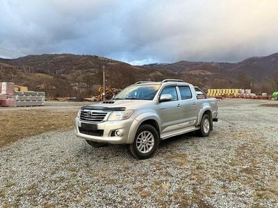 Gebraucht Toyota HiLux 171 PS (125 kW) 2014 Silber Abholung
