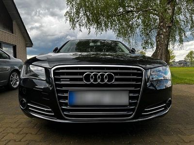 Gebraucht Audi A8 250 PS (183 kW) 2012 Schwarz Limousine
