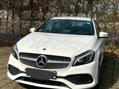 Gebraucht Mercedes A200 AMG line 2017 Weiß Kleinwagen