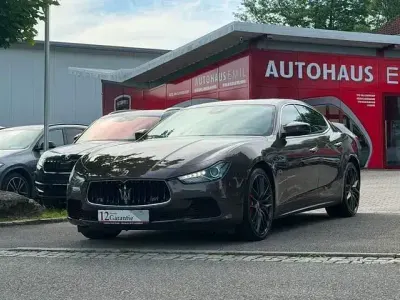 Gebraucht Maserati Ghibli 349 PS (256 kW) 2017 Braun Limousine