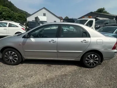 Gebraucht Toyota Corolla Sol 97 PS (71 kW) 2003 Silber Limousine