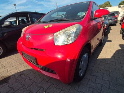 Toyota iQ