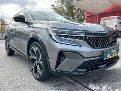 Grau Gebraucht 2024 Renault Austral Iconic SUV | 32.500 € (Guter Preis)