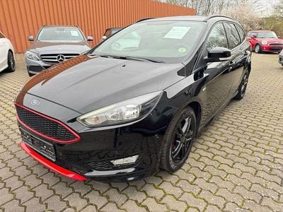 Usata Ford Focus ST-Line 125 CV (91 kW) 2017 Nero Berlina