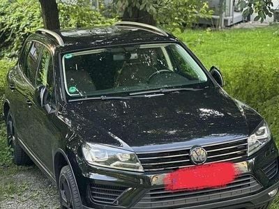 Gebraucht VW Touareg Exclusive 262 PS (192 kW) 2015 Schwarz SUV