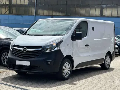 Gebraucht Opel Vivaro 95 PS (69 kW) 2019 Weiß Van / Kleinbus