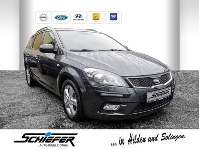 Gebraucht Kia Ceed Sportswagon Edition 7 90 PS (66 kW) 2012 Grau Kombi