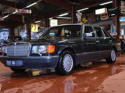 Schwarz Gebraucht 1991 Mercedes 560 Limousine | 19.990 €