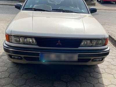 Gebraucht Mitsubishi Galant 86 PS (63 kW) 1989 Gold Limousine