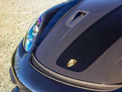 Porsche Cayman GT4