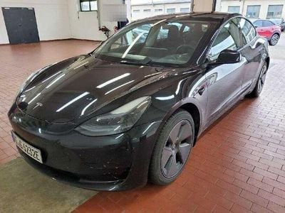 Schwarz Gebraucht 2022 Tesla Model 3 RWD Limousine | 26.290 € (Fairer Preis)