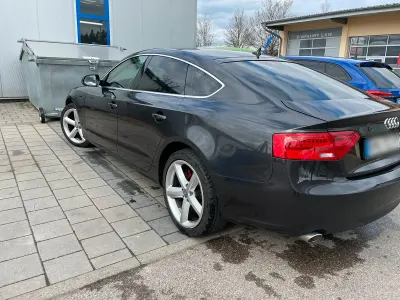 Gebraucht Audi A5 204 PS (150 kW) 2012 Braun Coupé