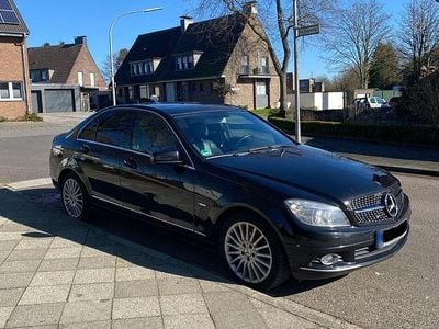Second-hand Mercedes C350 Elegance 231 CP (169 kW) 2010 Negru Berlinǎ