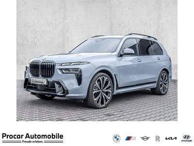 Gebraucht BMW X7 M Sport 352 PS (258 kW) 2025 Grau SUV