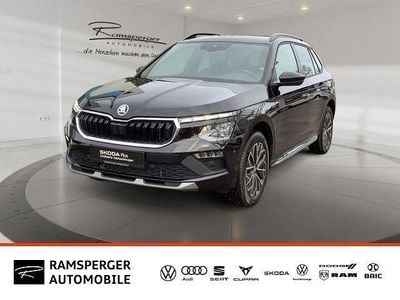 Schwarz (blackmagic perleffekt) Gebraucht 2025 Skoda Kamiq Tour SUV | 24.990 € (Guter Preis)