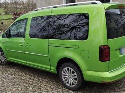 Gebraucht VW Caddy Maxi 150 PS (110 kW) 2017 Grün Van / Kleinbus