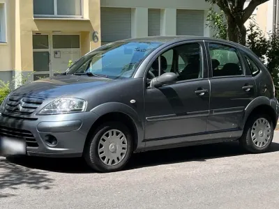 Gebraucht Citroën C3 Advance 73 PS (53 kW) 2009 Grau Kleinwagen