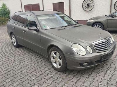 Mercedes E220