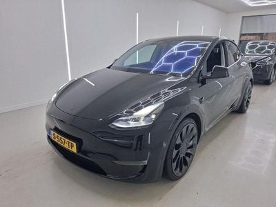Second-hand Tesla Model Y Performance 392 kW (534 CP) 2023 Negru SUV