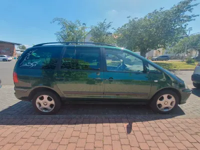 Gebraucht Seat Alhambra 116 PS (85 kW) 2002 Grün Van / Kleinbus