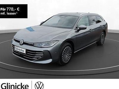 Grau Neu 2025 VW Passat Elegance Limousine | 56.990 € (Superpreis)
