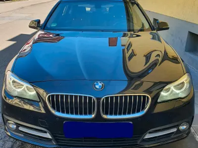 Gebraucht BMW 520 184 PS (135 kW) 2014 Schwarz Kombi