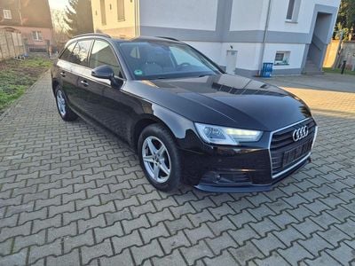 Usata Audi A4 170 CV (125 kW) 2018 Nero Station wagon