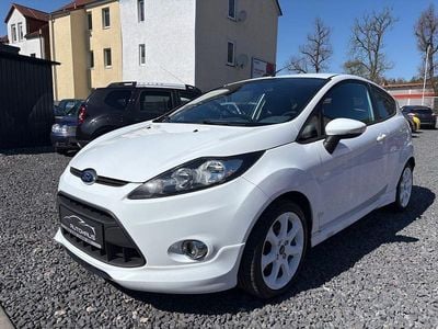 Second-hand Ford Fiesta Viva 82 CP (60 kW) 2010 Alb Berlinǎ