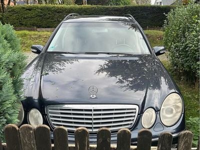 Mercedes E270