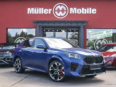 Gebraucht BMW X2 M Sport 156 PS (114 kW) 2025 Portimao blau metallic SUV