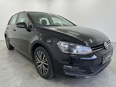 Gebraucht VW Golf VII Comfortline 105 PS (77 kW) 2014 Schwarz Limousine