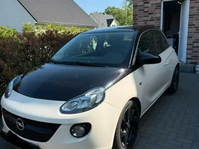 Gebraucht Opel Adam 101 PS (74 kW) 2018 Weiß Kleinwagen